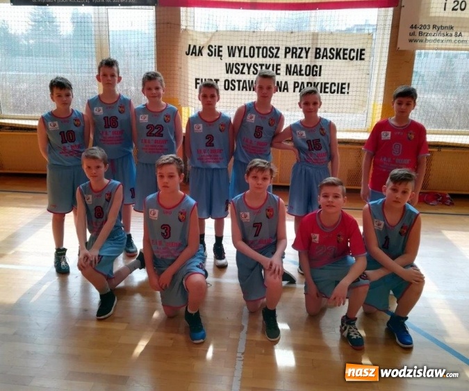 Zdjęcie w galerii na portalu naszwodzislaw.com: Wodzisławscy koszykarze wygrywają wszystkie mecze finałowego turnieju o Pucharu Śląska w Rybniku!  wiadomości z regionu