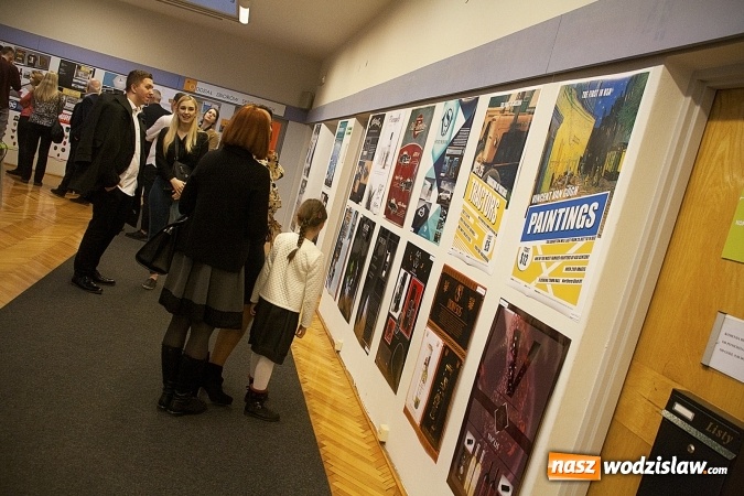 Zdjęcie w galerii na portalu naszwodzislaw.com: Mechan Art po raz trzeci. Uczniowie zaprezentowali swoją twórczość wiadomości z regionu