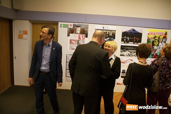 Zdjęcie w galerii na portalu naszwodzislaw.com: Mechan Art po raz trzeci. Uczniowie zaprezentowali swoją twórczość wiadomości z regionu