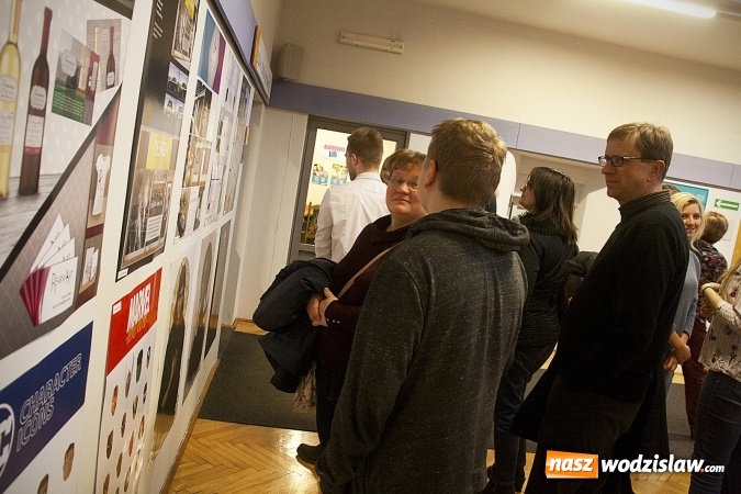 Zdjęcie w galerii na portalu naszwodzislaw.com: Mechan Art po raz trzeci. Uczniowie zaprezentowali swoją twórczość wiadomości z regionu