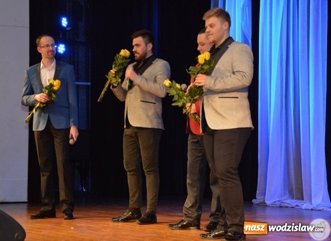 Zdjęcie w galerii na portalu naszwodzislaw.com: Tenorzy z Mam Talent gościli w Radlinie  wiadomości z regionu