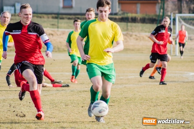 Zdjęcie w galerii na portalu naszwodzislaw.com: A klasa: Buków bez punktów w starciu z Brzeziem wiadomości z regionu