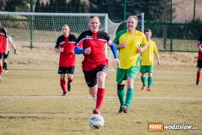 Zdjęcie w galerii na portalu naszwodzislaw.com: A klasa: Buków bez punktów w starciu z Brzeziem wiadomości z regionu