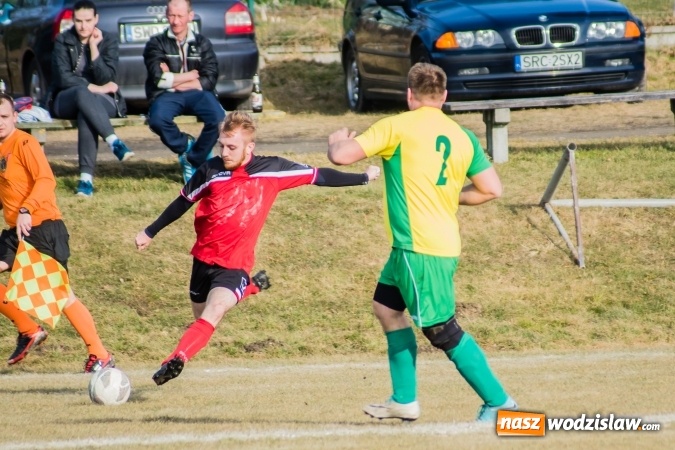 Zdjęcie w galerii na portalu naszwodzislaw.com: A klasa: Buków bez punktów w starciu z Brzeziem wiadomości z regionu