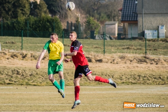 Zdjęcie w galerii na portalu naszwodzislaw.com: A klasa: Buków bez punktów w starciu z Brzeziem wiadomości z regionu