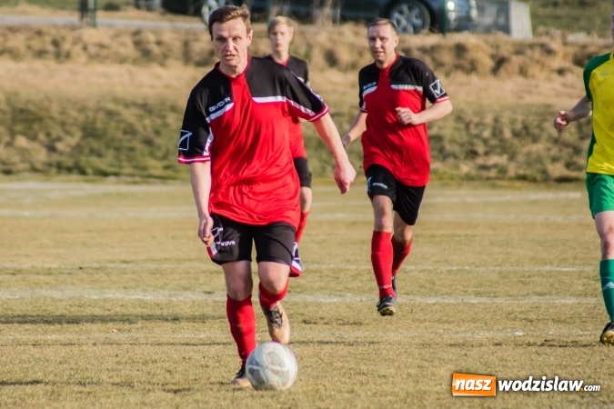 Zdjęcie w galerii na portalu naszwodzislaw.com: A klasa: Buków bez punktów w starciu z Brzeziem wiadomości z regionu