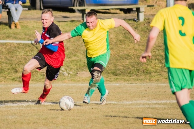 Zdjęcie w galerii na portalu naszwodzislaw.com: A klasa: Buków bez punktów w starciu z Brzeziem wiadomości z regionu