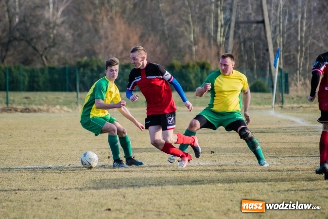 Zdjęcie w galerii na portalu naszwodzislaw.com: A klasa: Buków bez punktów w starciu z Brzeziem wiadomości z regionu
