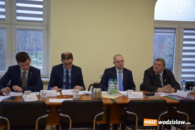 Zdjęcie w galerii na portalu naszwodzislaw.com: Po sesji Rady Gminy - budżet, nagrody w dziedzinie kultury i kolejny honorowy obywatel wiadomości z regionu
