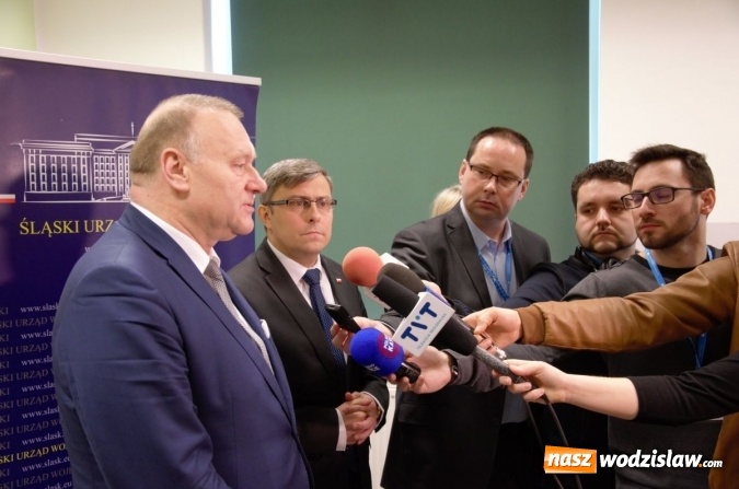 Zdjęcie w galerii na portalu naszwodzislaw.com: Gdy dobrzy ludzie milczą, zło rośnie w siłę... wiadomości z regionu