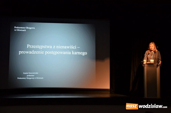 Zdjęcie w galerii na portalu naszwodzislaw.com: Gdy dobrzy ludzie milczą, zło rośnie w siłę... wiadomości z regionu