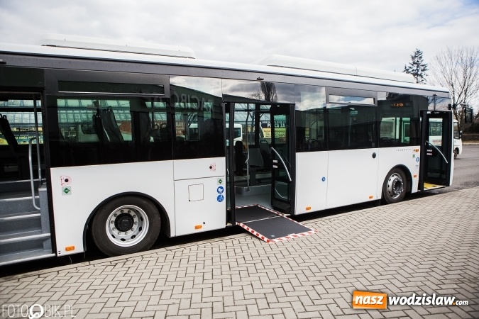Zdjęcie w galerii na portalu naszwodzislaw.com: Raciborski PKS zaprezentował kolejny autobus zasilany gazem wiadomości z regionu