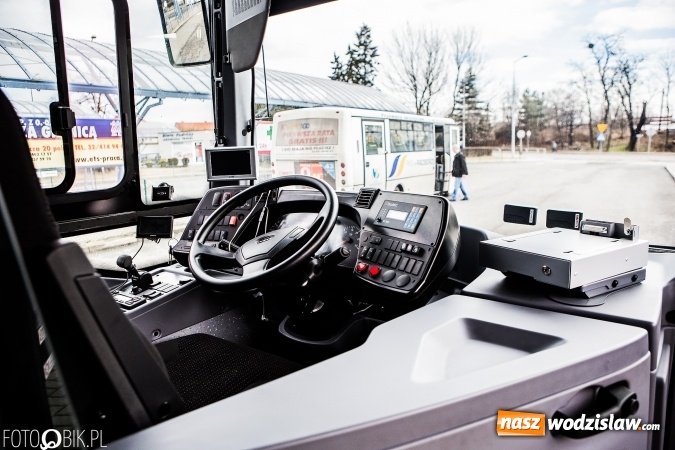 Zdjęcie w galerii na portalu naszwodzislaw.com: Raciborski PKS zaprezentował kolejny autobus zasilany gazem wiadomości z regionu