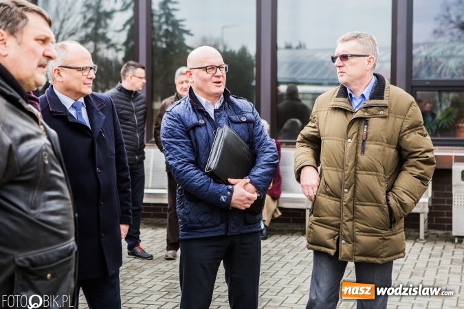 Zdjęcie w galerii na portalu naszwodzislaw.com: Raciborski PKS zaprezentował kolejny autobus zasilany gazem wiadomości z regionu