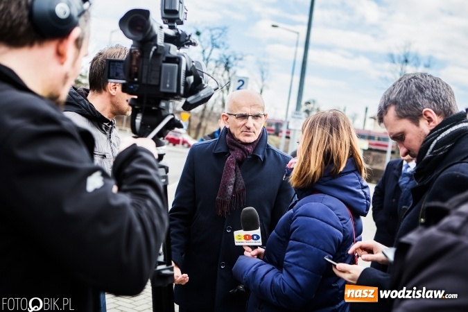 Zdjęcie w galerii na portalu naszwodzislaw.com: Raciborski PKS zaprezentował kolejny autobus zasilany gazem wiadomości z regionu