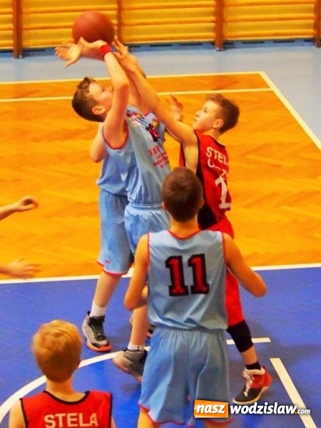 Zdjęcie w galerii na portalu naszwodzislaw.com: Cieszyński horror w wyjazdowym meczu koszykarzy MKS Wodzisław wiadomości z regionu
