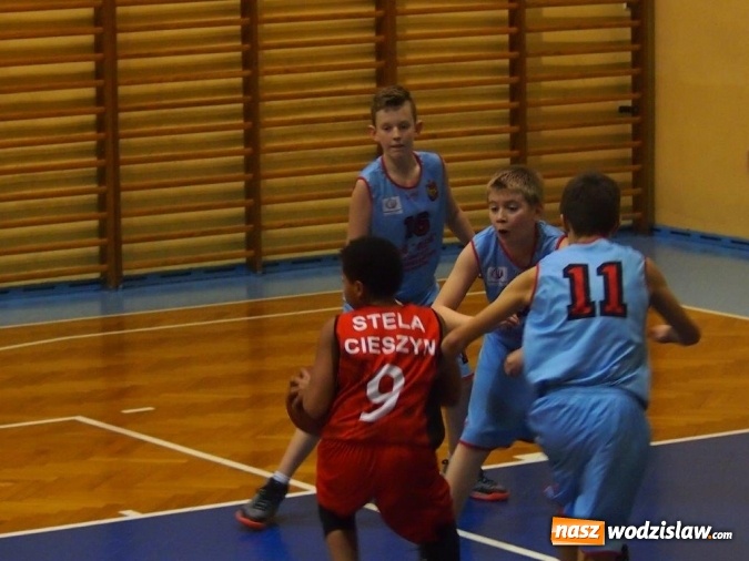 Zdjęcie w galerii na portalu naszwodzislaw.com: Cieszyński horror w wyjazdowym meczu koszykarzy MKS Wodzisław wiadomości z regionu