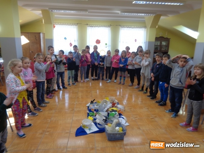 Zdjęcie w galerii na portalu naszwodzislaw.com: Przedszkolaki z osiemnastki uczestniczyły w lekcji regionalizmu  wiadomości z regionu