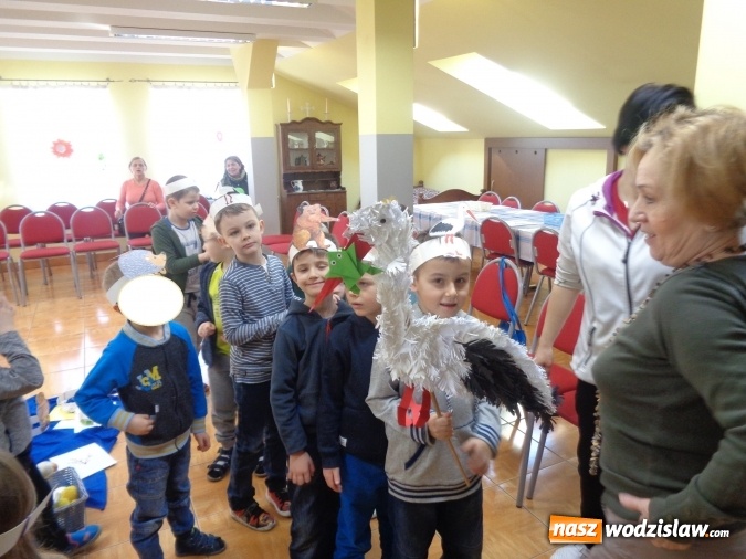 Zdjęcie w galerii na portalu naszwodzislaw.com: Przedszkolaki z osiemnastki uczestniczyły w lekcji regionalizmu  wiadomości z regionu