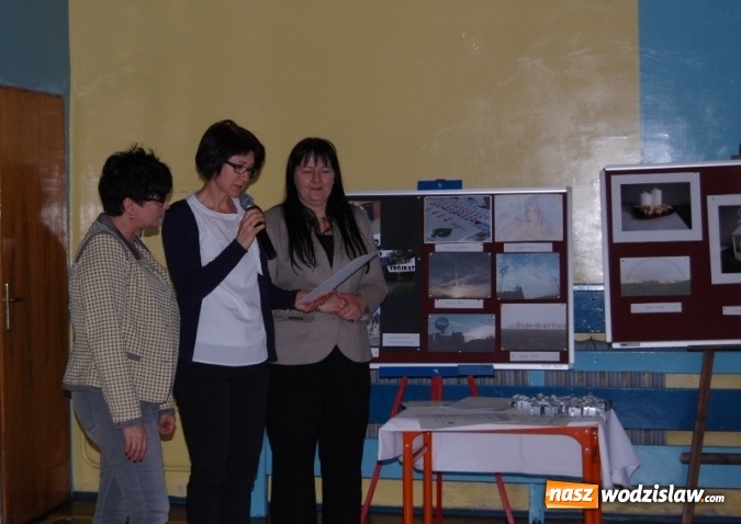 Zdjęcie w galerii na portalu naszwodzislaw.com: Pokazali, że można bawić się grafiką i matematyką wiadomości z regionu