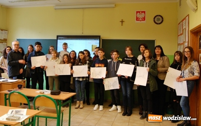 Zdjęcie w galerii na portalu naszwodzislaw.com: Pokazali, że można bawić się grafiką i matematyką wiadomości z regionu