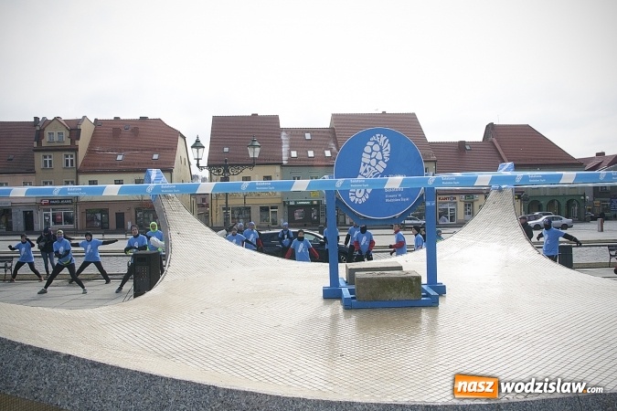 Zdjęcie w galerii na portalu naszwodzislaw.com: Z rynku na Balaton. Zorganizowano wspólny trening przez 9. Błękitną Wstęgą Balatonu  wiadomości z regionu