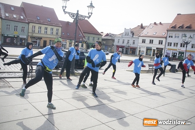 Zdjęcie w galerii na portalu naszwodzislaw.com: Z rynku na Balaton. Zorganizowano wspólny trening przez 9. Błękitną Wstęgą Balatonu  wiadomości z regionu