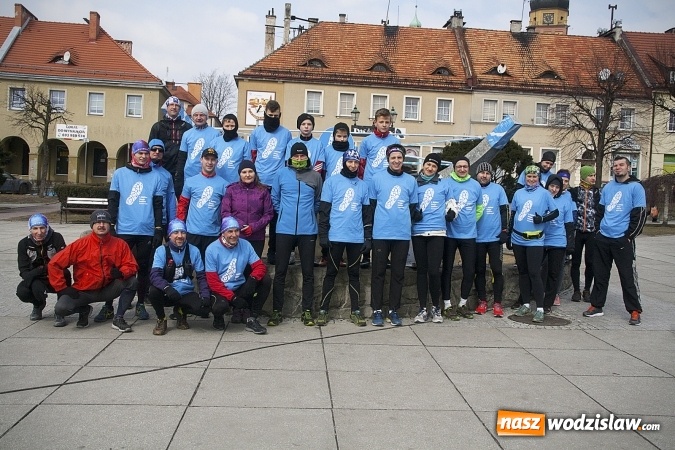 Zdjęcie w galerii na portalu naszwodzislaw.com: Z rynku na Balaton. Zorganizowano wspólny trening przez 9. Błękitną Wstęgą Balatonu  wiadomości z regionu