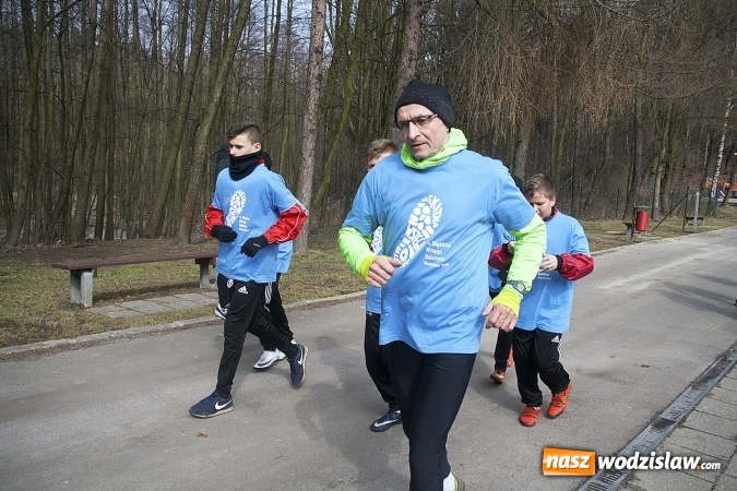 Zdjęcie w galerii na portalu naszwodzislaw.com: Z rynku na Balaton. Zorganizowano wspólny trening przez 9. Błękitną Wstęgą Balatonu  wiadomości z regionu