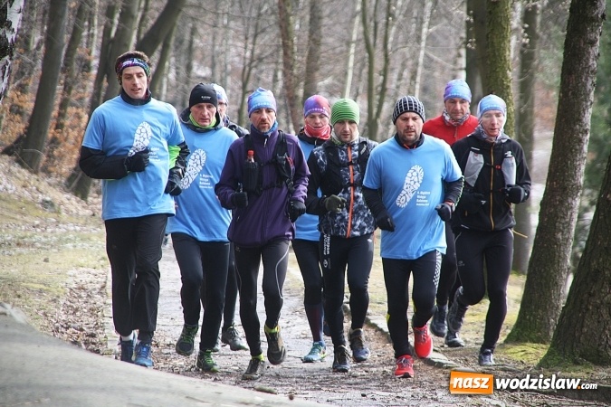 Zdjęcie w galerii na portalu naszwodzislaw.com: Z rynku na Balaton. Zorganizowano wspólny trening przez 9. Błękitną Wstęgą Balatonu  wiadomości z regionu