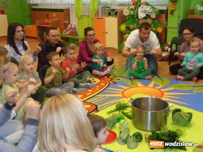 Zdjęcie w galerii na portalu naszwodzislaw.com: Stawiają na rozwijanie i umacnianie kontaktów rodziny z dziećmi wiadomości z regionu