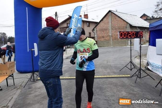 Zdjęcie w galerii na portalu naszwodzislaw.com: I Bieg o Święcelnik Wójta Gminy Mszana za nami  wiadomości z regionu