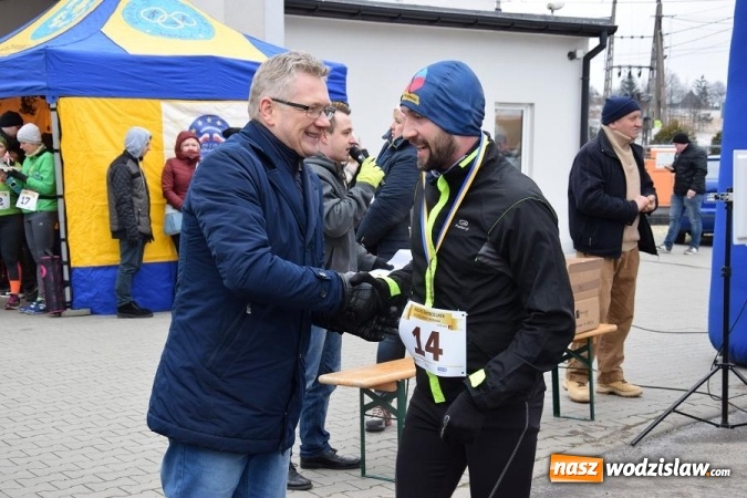 Zdjęcie w galerii na portalu naszwodzislaw.com: I Bieg o Święcelnik Wójta Gminy Mszana za nami  wiadomości z regionu
