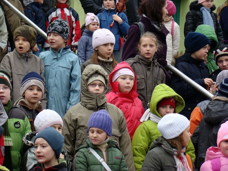 Zdjęcie w galerii na portalu naszwodzislaw.com: W Radlinie spłonął marzannowy stos wiadomości z regionu