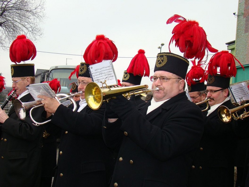 Zdjęcie w galerii na portalu naszwodzislaw.com: W Radlinie spłonął marzannowy stos wiadomości z regionu