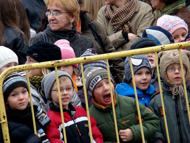 Zdjęcie w galerii na portalu naszwodzislaw.com: W Radlinie spłonął marzannowy stos wiadomości z regionu