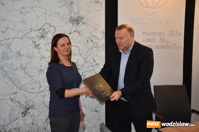 Zdjęcie w galerii na portalu naszwodzislaw.com: Powiat: Zmiany w Wydziale Gospodarki Nieruchomościami wiadomości z regionu