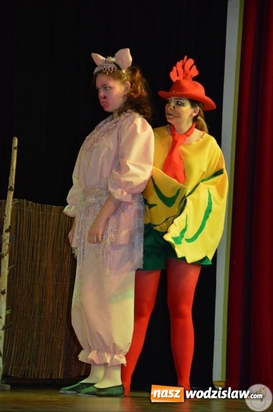 Zdjęcie w galerii na portalu naszwodzislaw.com: Radlin: Spalili Marzannę. Wiosna powitana  wiadomości z regionu