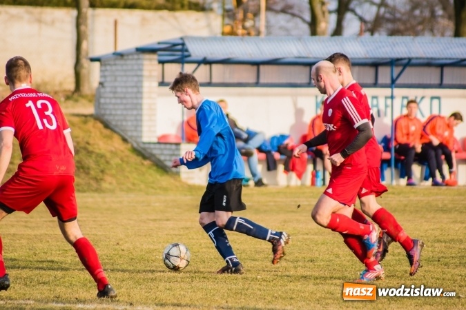 Zdjęcie w galerii na portalu naszwodzislaw.com: Klasa okręgowa: Przyszłość Rogów z kompletem punktów w Raciborzu wiadomości z regionu