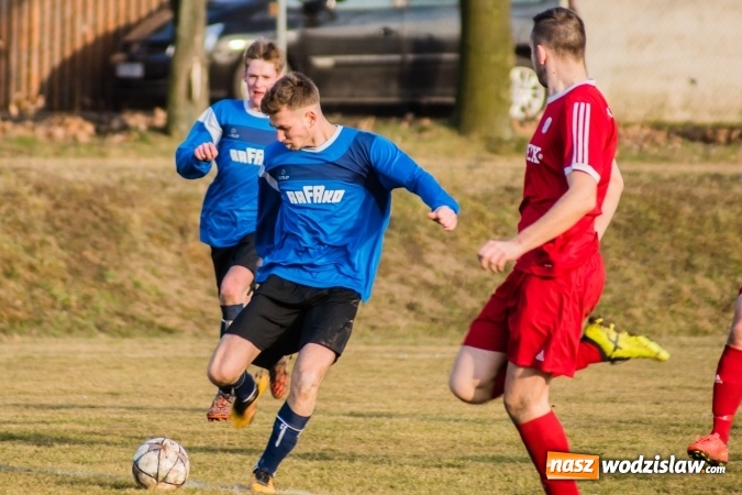 Zdjęcie w galerii na portalu naszwodzislaw.com: Klasa okręgowa: Przyszłość Rogów z kompletem punktów w Raciborzu wiadomości z regionu