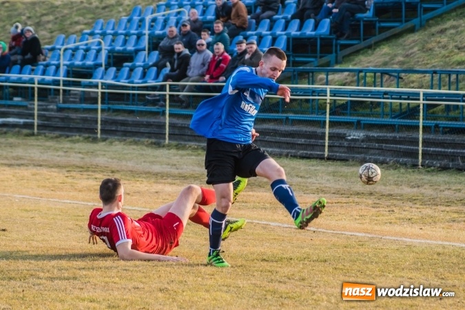 Zdjęcie w galerii na portalu naszwodzislaw.com: Klasa okręgowa: Przyszłość Rogów z kompletem punktów w Raciborzu wiadomości z regionu