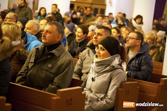 Zdjęcie w galerii na portalu naszwodzislaw.com: Z Rogowa wyruszyła Ekstremalna Droga Krzyżowa. Idą do Pszowa  wiadomości z regionu