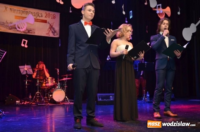 Zdjęcie w galerii na portalu naszwodzislaw.com: Rydułtowy: X Festiwal Piosenki Niezapominajka za nami wiadomości z regionu
