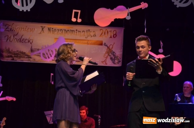 Zdjęcie w galerii na portalu naszwodzislaw.com: Rydułtowy: X Festiwal Piosenki Niezapominajka za nami wiadomości z regionu