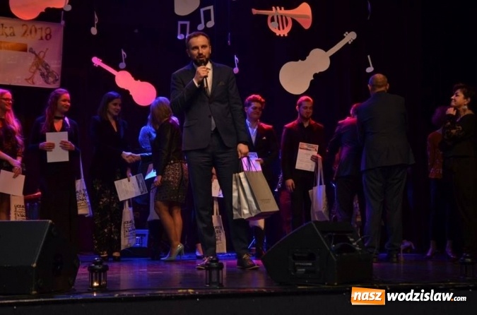 Zdjęcie w galerii na portalu naszwodzislaw.com: Rydułtowy: X Festiwal Piosenki Niezapominajka za nami wiadomości z regionu