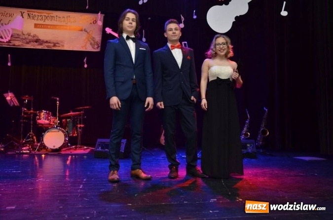 Zdjęcie w galerii na portalu naszwodzislaw.com: Rydułtowy: X Festiwal Piosenki Niezapominajka za nami wiadomości z regionu