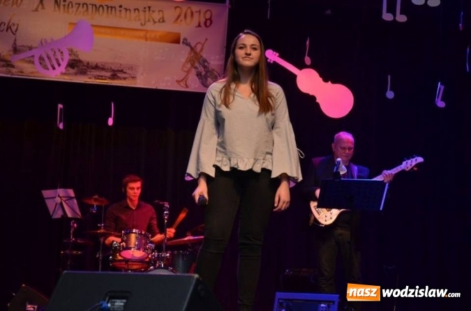 Zdjęcie w galerii na portalu naszwodzislaw.com: Rydułtowy: X Festiwal Piosenki Niezapominajka za nami wiadomości z regionu