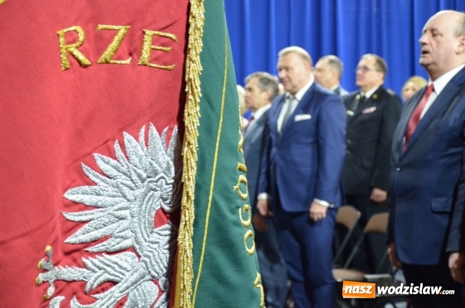 Zdjęcie w galerii na portalu naszwodzislaw.com: 70 tys. złotych na 70-lecie szkoły. Powiat ufundował nagrodę rydułtowskiemu liceum  wiadomości z regionu