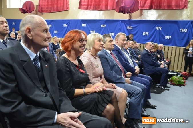 Zdjęcie w galerii na portalu naszwodzislaw.com: 70 tys. złotych na 70-lecie szkoły. Powiat ufundował nagrodę rydułtowskiemu liceum  wiadomości z regionu