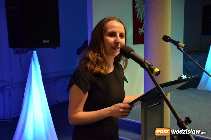 Zdjęcie w galerii na portalu naszwodzislaw.com: Wiosenny wieczór z poezją wiadomości z regionu